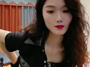 極品御姐 吹小泡泡 嫵媚身姿撩人眼神 扛不住